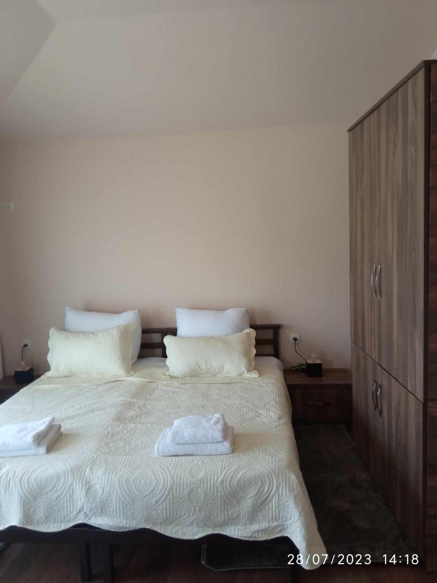 Phudze Otel Telavi Dış mekan fotoğraf